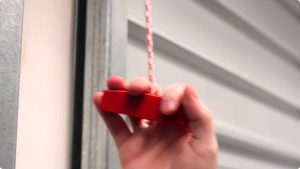 Frame from video Switching your Single Skin Roller